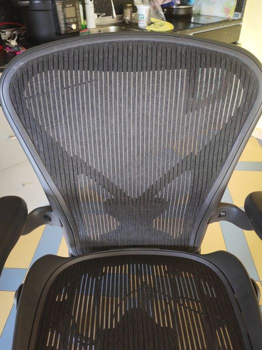 Herman Miller Aeron-(Ергономичен офис стол), размер B