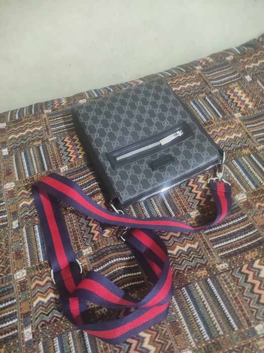 Продаются барсетки