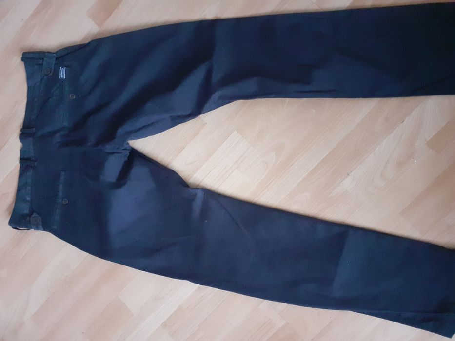 Ptr.bărbați,pantaloni bbc 100%,marca Diesel,originali.