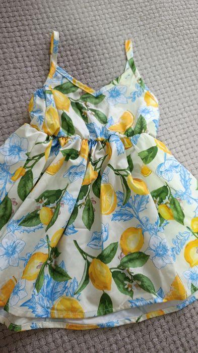 Продам платье новое