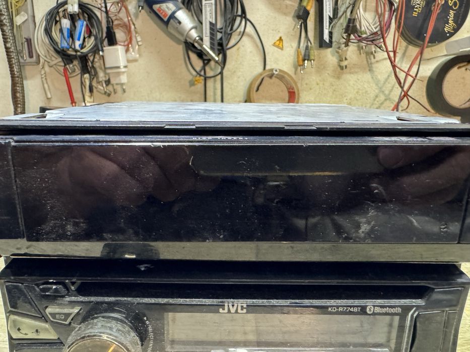 CD  продава се