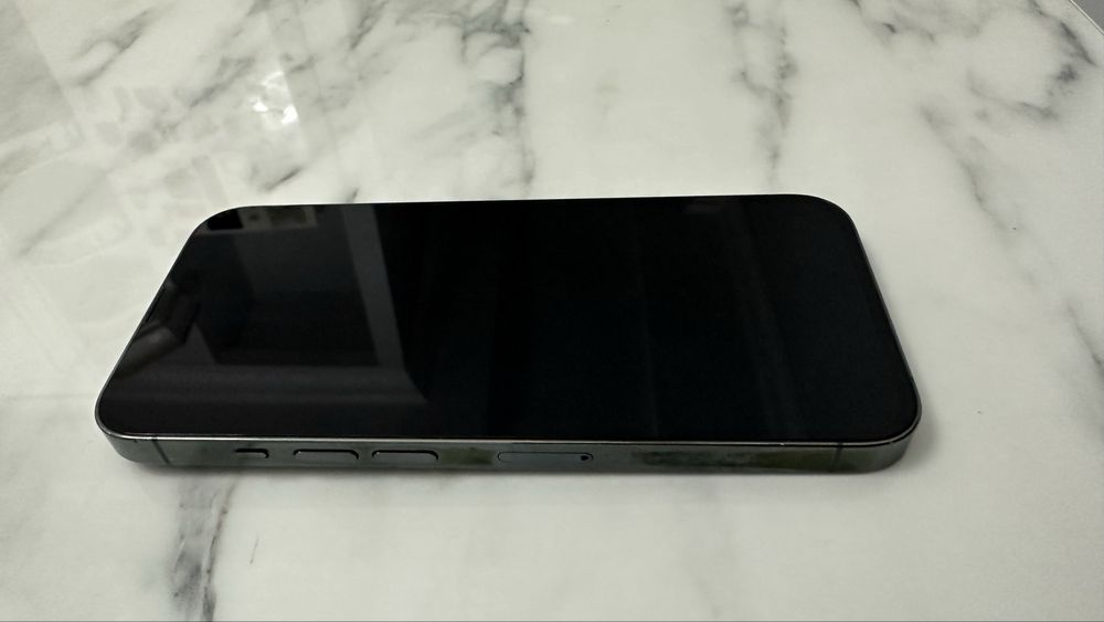 iPhone 13pro ; iPhone 11pro