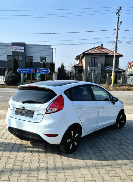 FORD FIESTA 1.0 BENZINA / 2015 / Euro 6 / Navigatie / Import / RATE /