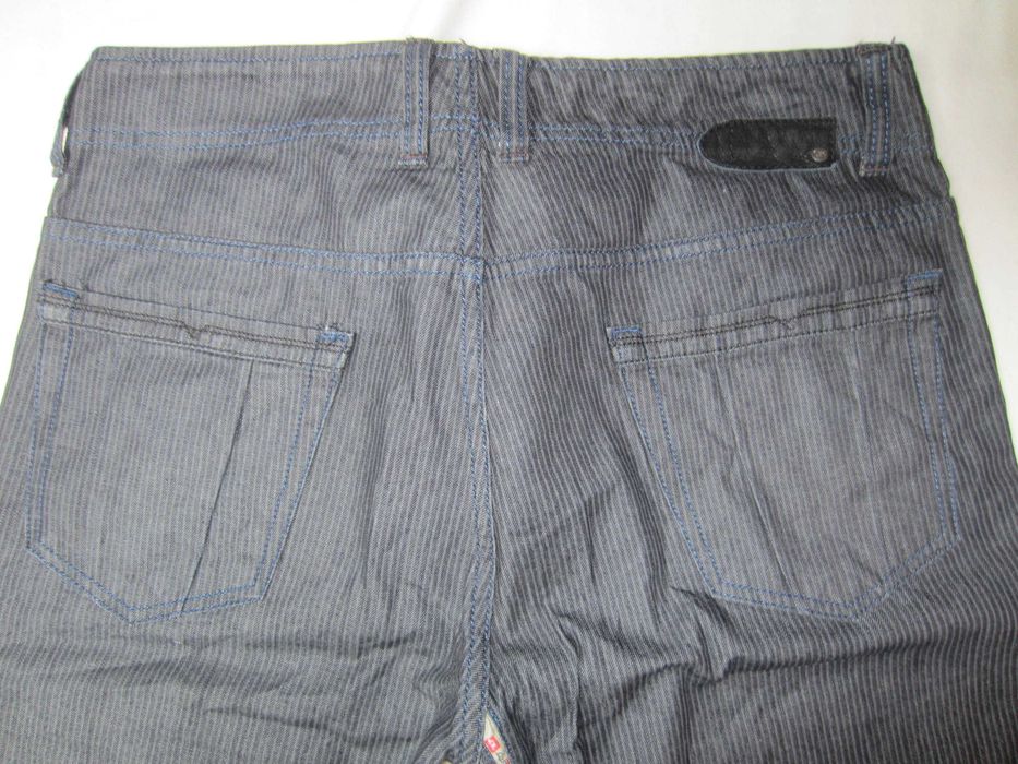 Diesel REVICK,W32 L34,Talie=88cm,Lung=104cm, usor skinny, noi