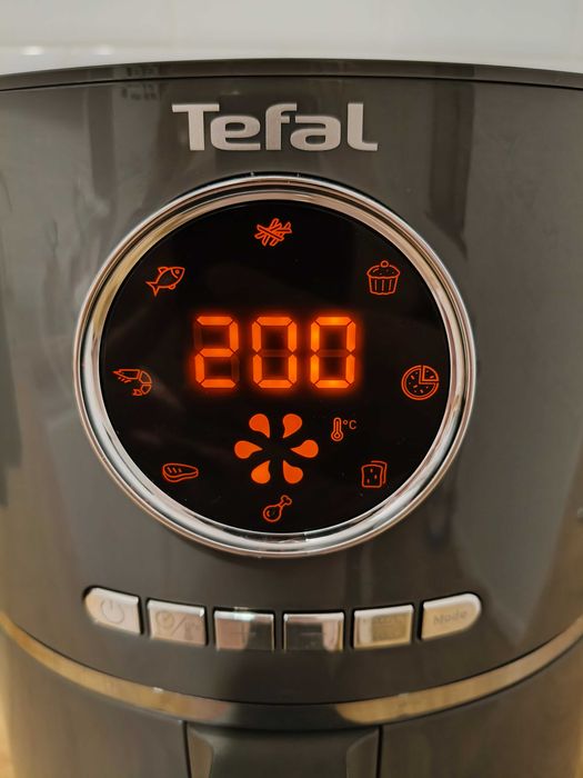 Air Fryer Tefal Ultra Fry Digital – Stare Perfectă (Ca Nou)