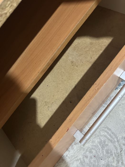 тумба айнасымен бутин