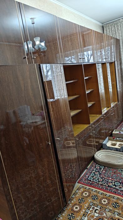 Стенка. Самовывоз.