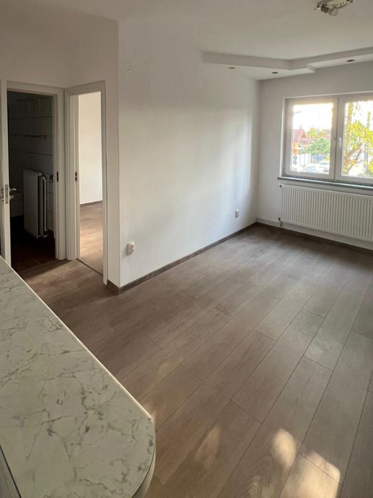 Vand Apartament 2 camere, renovat complet,Simeria, Str. Fabricii