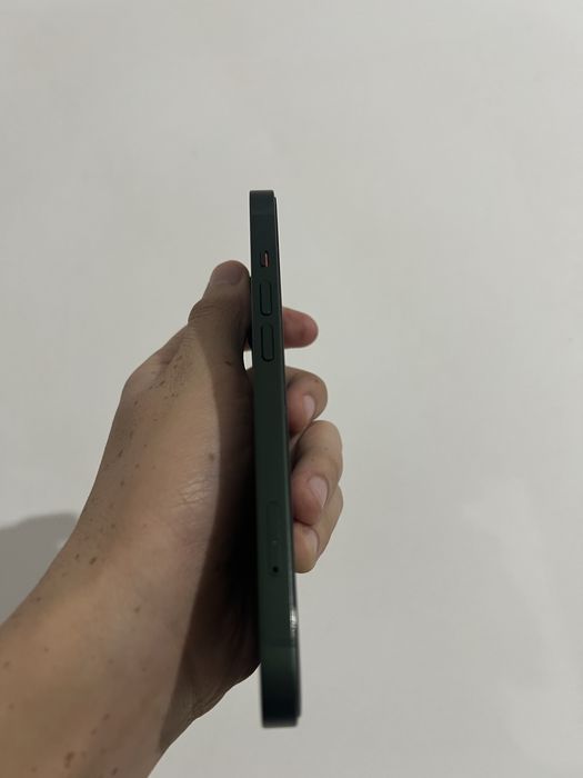 продаю iphone 13 в идеале