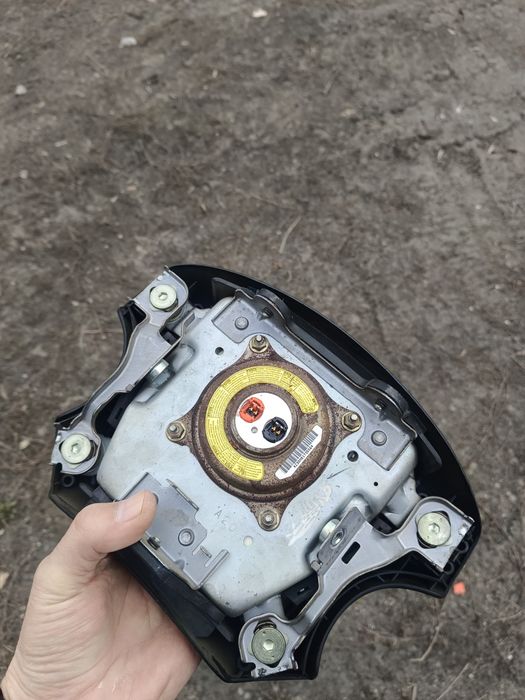 Подушка ,айрбак от камри 30