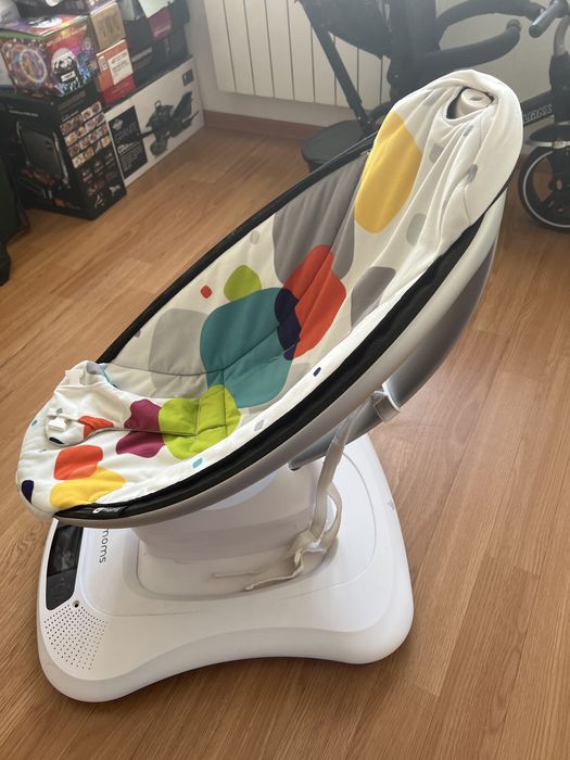 Продам 4moms качалка