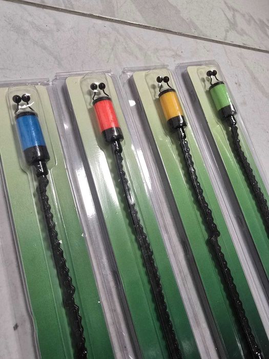 Обтегачи за риболов различни цветове