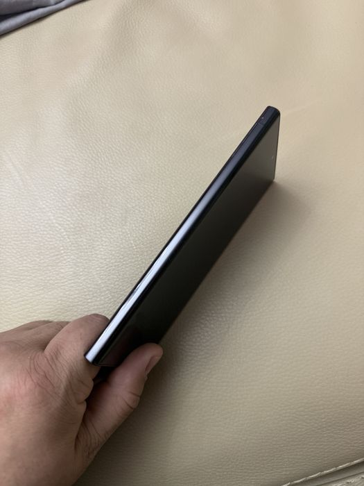 Samsung  ultra -23 / 256 gb