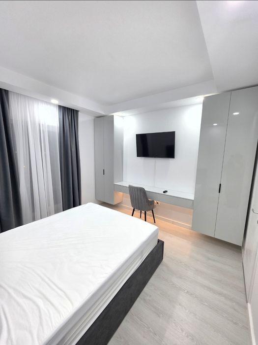 Inchiriere Apartament 3 camere Cosmopolis - loc de parcare inclus
