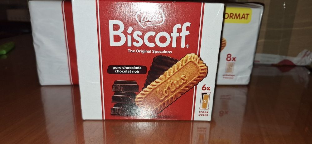 Lotus biscoff crema sau biscuiti