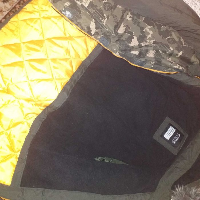 Куртка зимняя для мальчика.