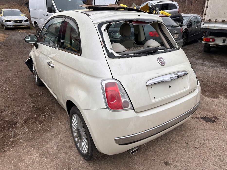 НА ЧАСТИ! Fiat 500 1.2i 69 кс.2009 г. 87000 км. Панорамен покрив