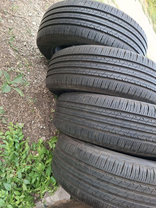 Продам шины 225/60/18  китай