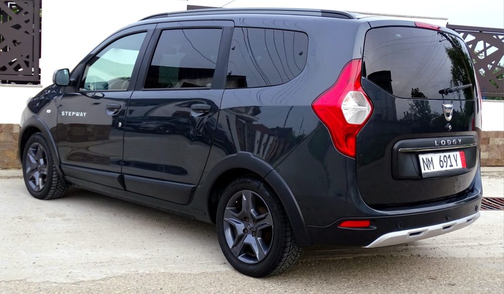 Dacia Lodgy stepway 7 locuri ‼️1.5 diesel ‼️6 trepte‼️110cp ‼️2018‼️euro 6
