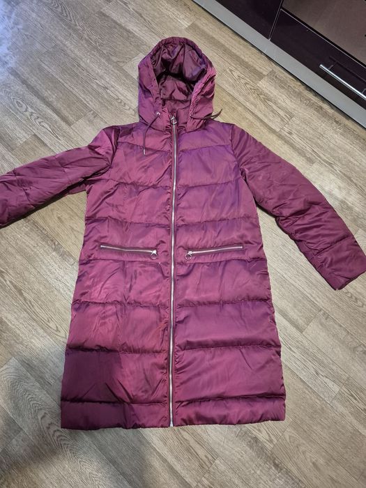 Продаю  женскую куртку