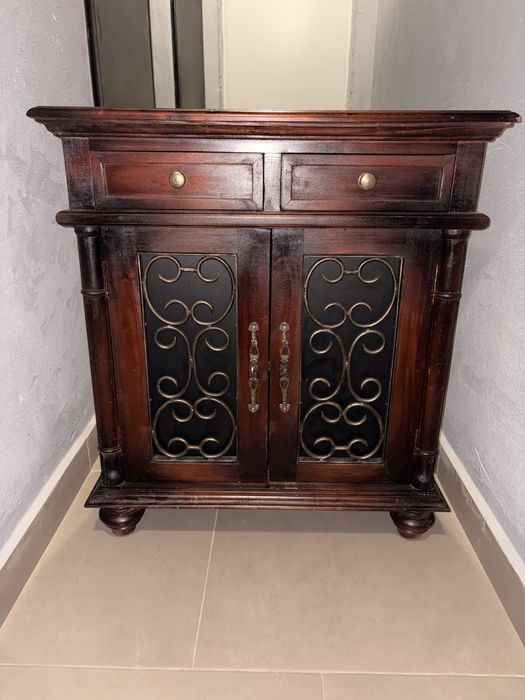 Шкафче за обувки махагон