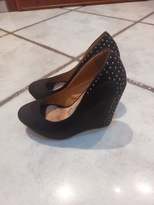 Дамски официални обувки токчета