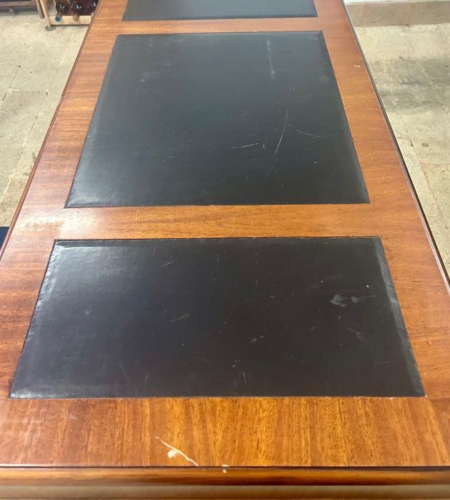 Birou Lemn Masiv cu Piele