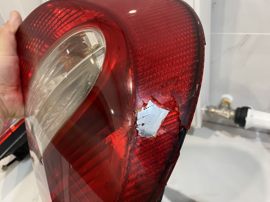 Продам фонарь Камри 30