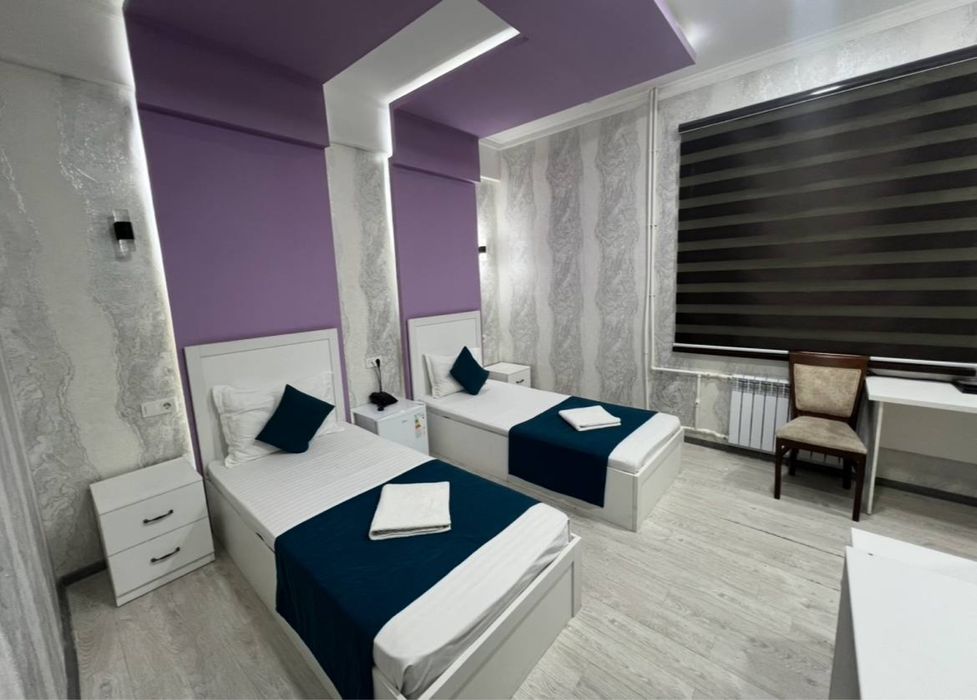 Bez Zaks / Kunlik kvartira / Hotel / Hostel