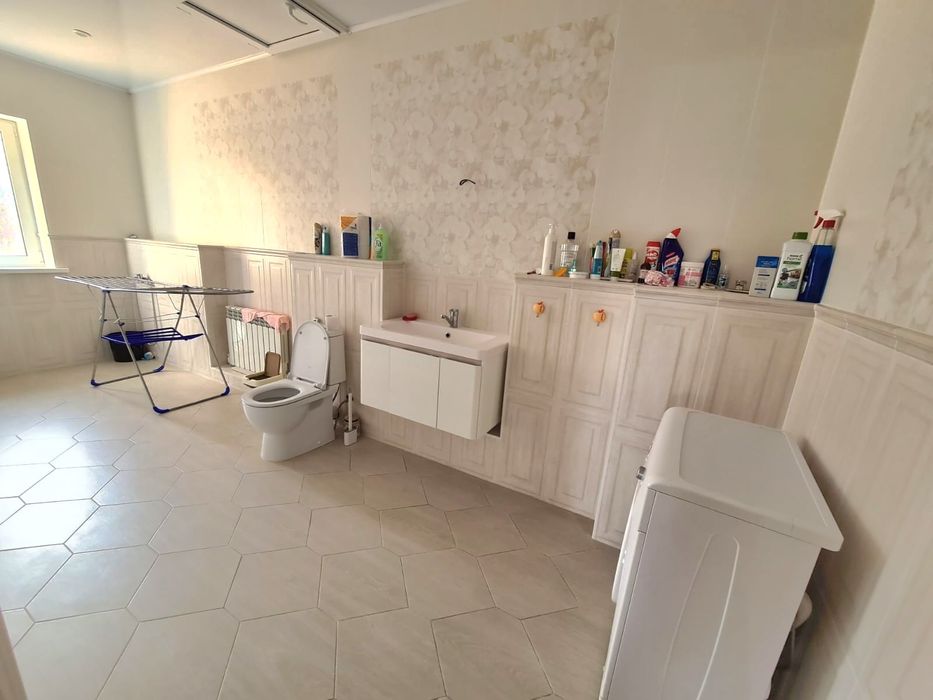 Продам дом в микрорайоне Азаулы