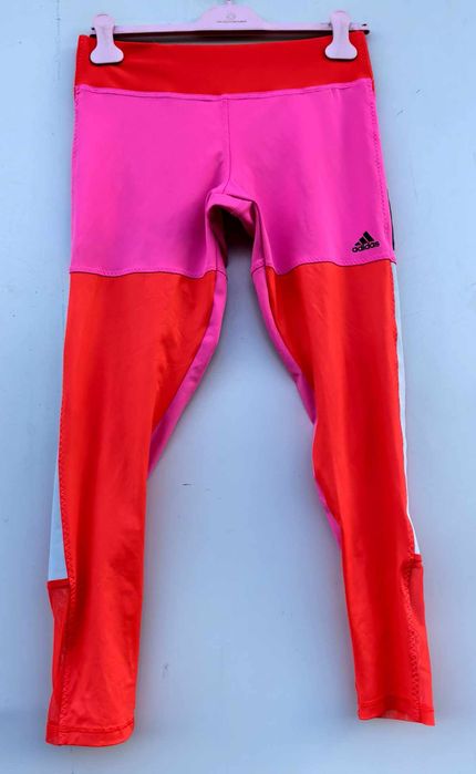 Adidas  оригинален дамски клин М размер