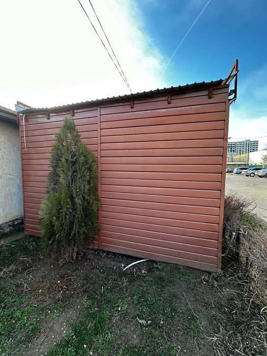 Ларек, контейнер