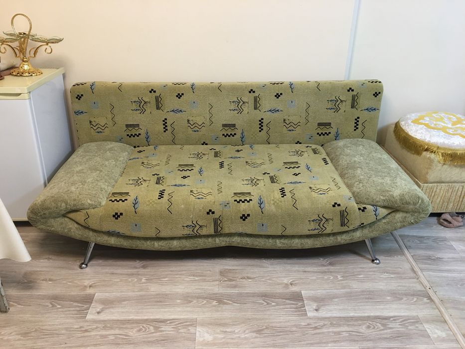 Срочно Продам диван раскладной