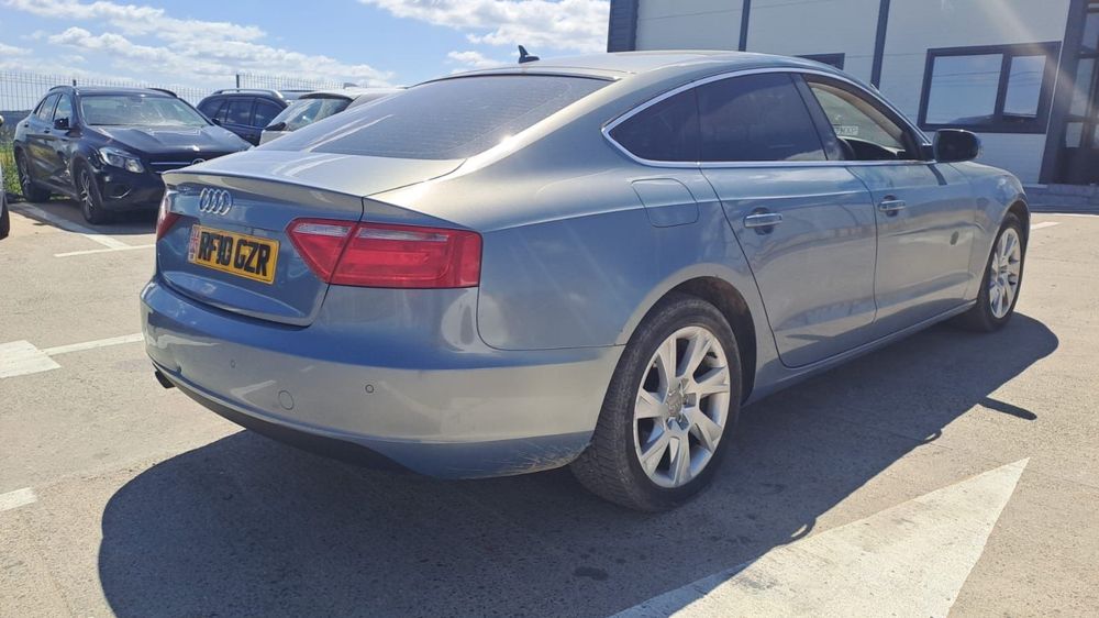 Dezmembrez / Dezmembrari / Piese / Accesorii Audi a5 2010 2.0 tdi caha 4 portiere albastru