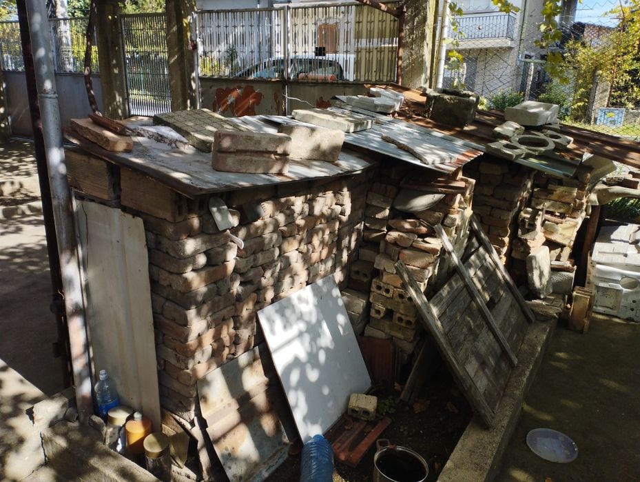 Тухли единични около 300 бр