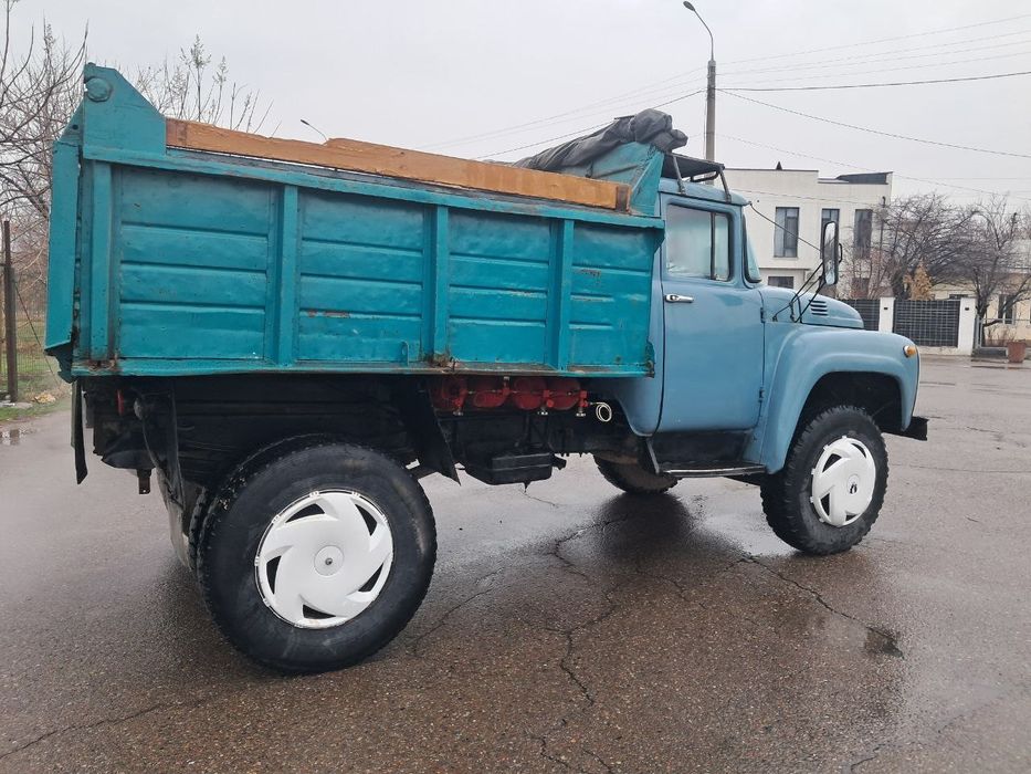 Зил сотилади срочно