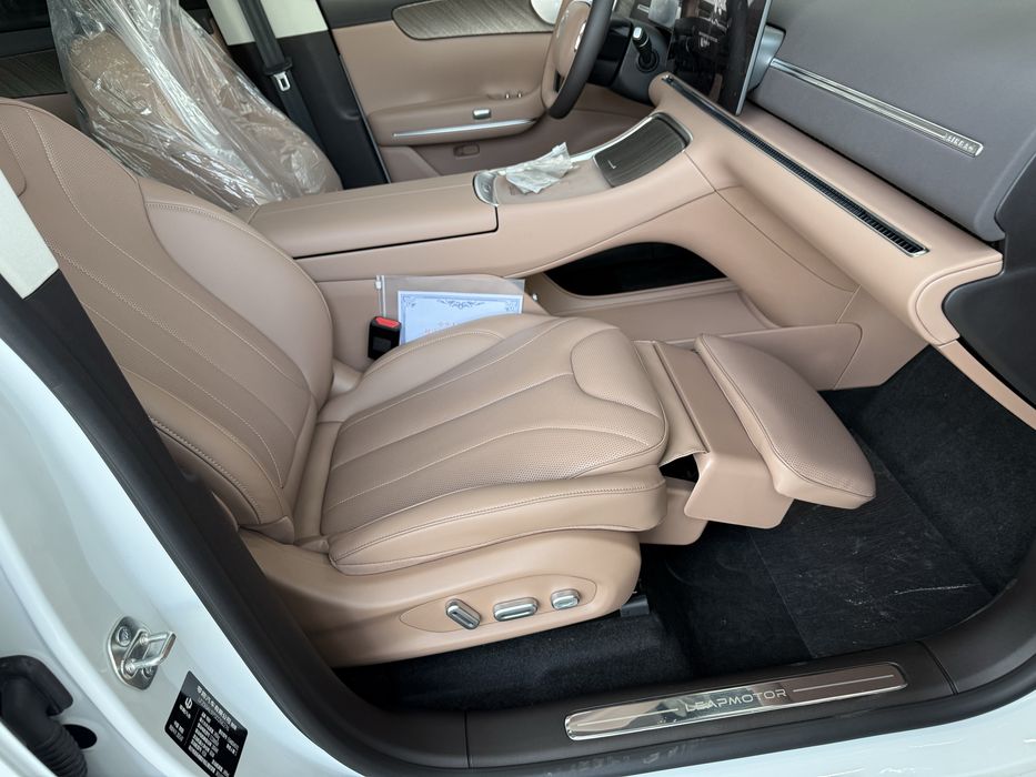 Leapmotor c11 luxury lidar 300 km gibrit 2026