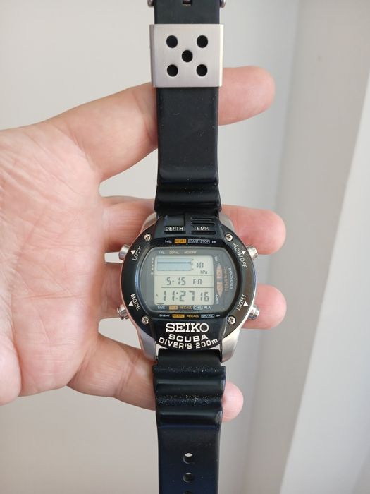 Seiko M796-5A10 Scuba Diver's 200m cu afișaj digital