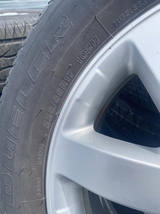 Джанти с гумите 225х65R17 за Honda-CR-V