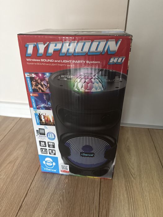 Безжична колона Typhoon Sound and light party system