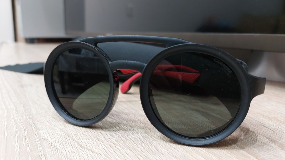 Слънчеви очила Carreraa