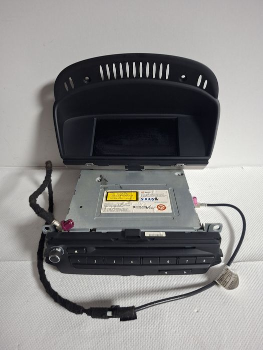 Kit Navigatie CIC Mid originala BMW E90 E91 E92 E93 Seria 3 LCI (Ecran + Unitate)