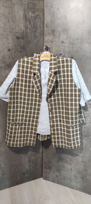 Женский костюм из крапивывы