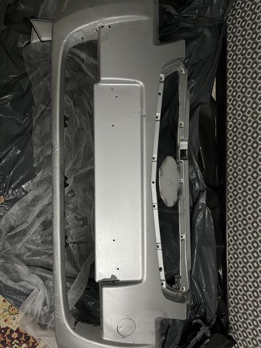 Продам бампер от приоры