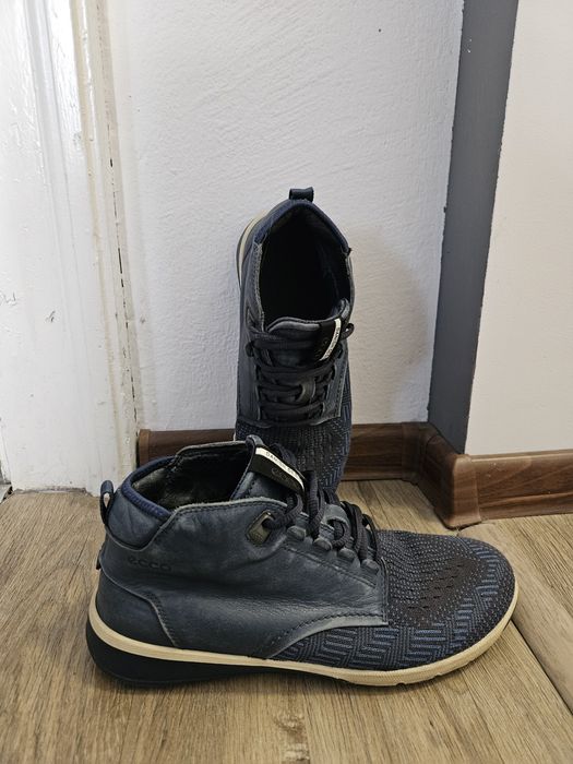 Pantofi de firma din piele naturala