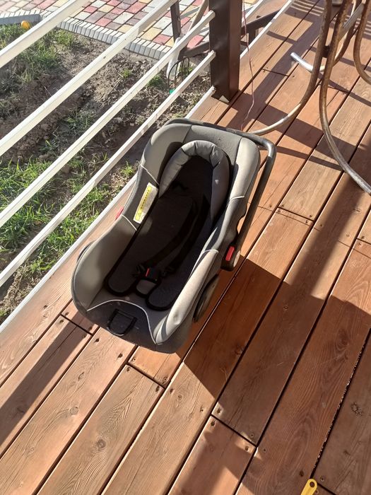 Продам детское автокресло до 13кг