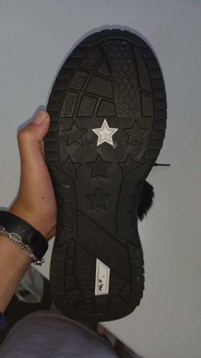 Продам обувь на зиму