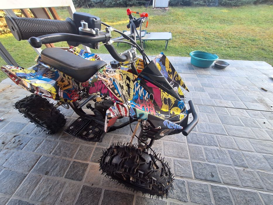 Vand mini ATV  in stare foarte buna, ingrijit, pregatit de mers