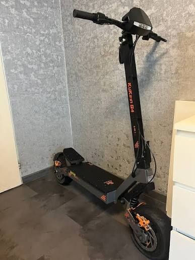 Тротинетка Kukirin G4