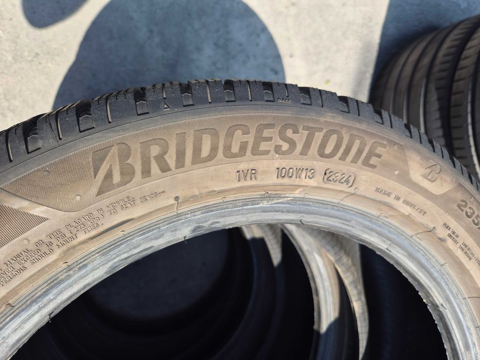 2 Anvelope M+S IARNA - 235/50/18 101V - Bridgestone Blizzak 6 - CA UNELE NOI - DOT 2024 !